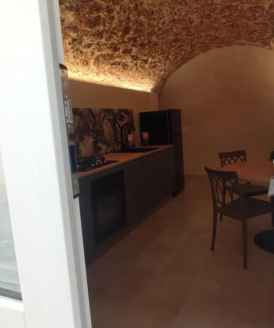 Fevi Home Noto 0*,